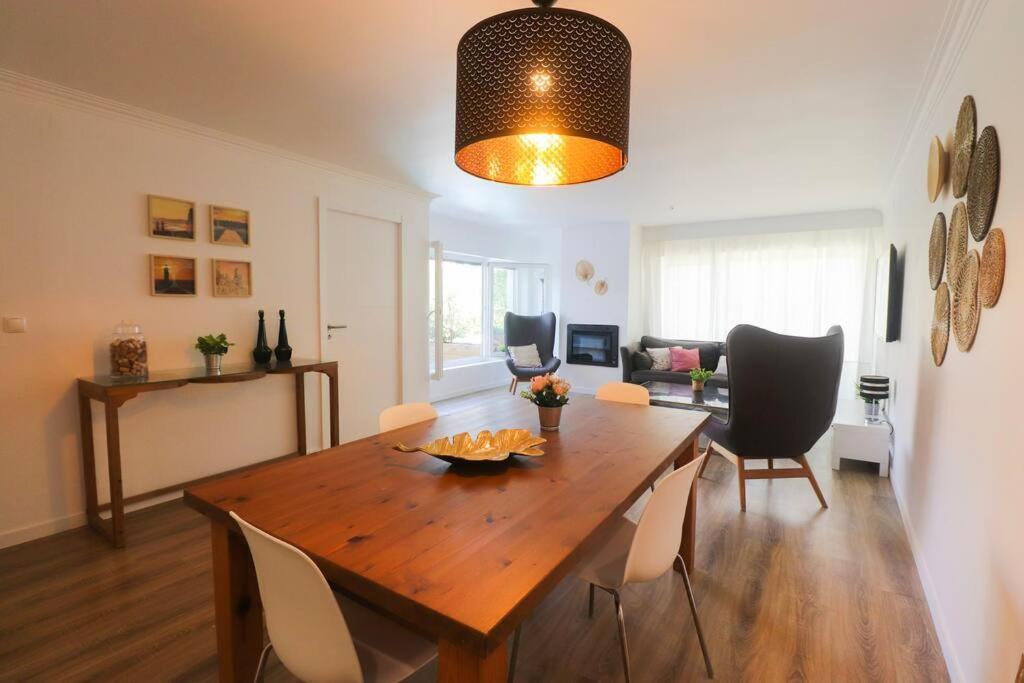 Cascais Getaway With A Shared Pool Apartment Bagian luar foto