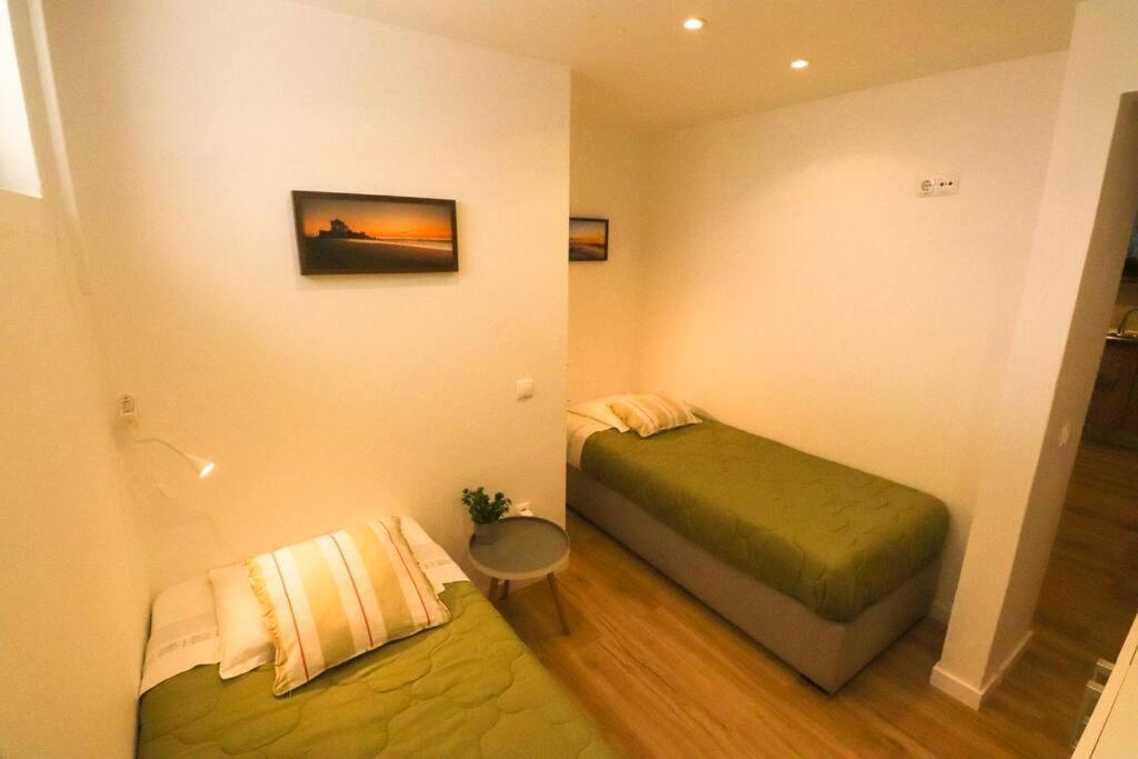 Cascais Getaway With A Shared Pool Apartment Bagian luar foto